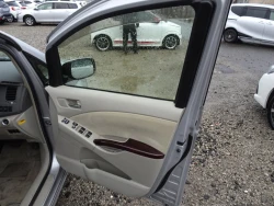 Toyota Isis, 2013 20