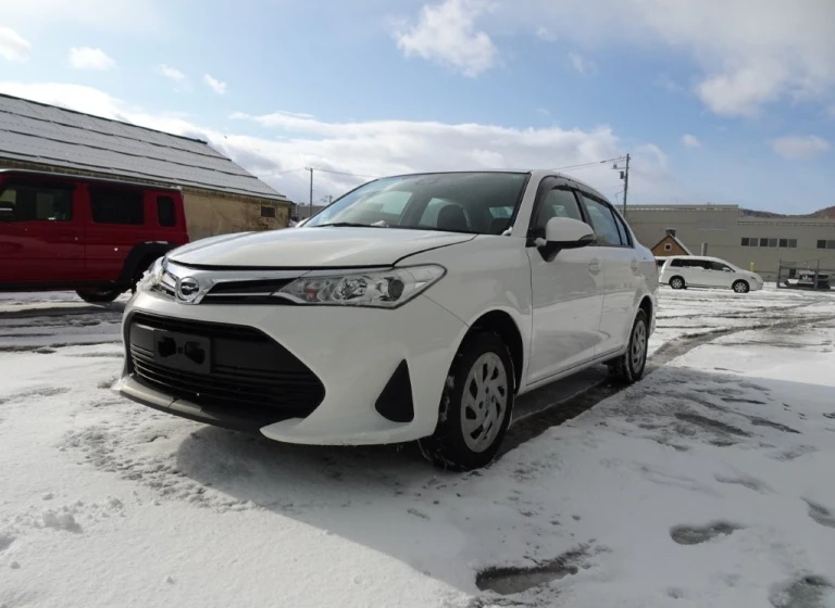 Toyota Corolla Axio, 2018
