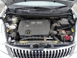 Toyota Isis, 2013 12